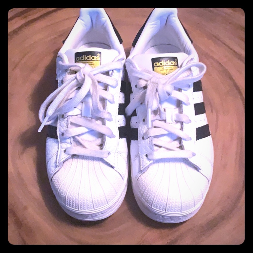Adidas superstar